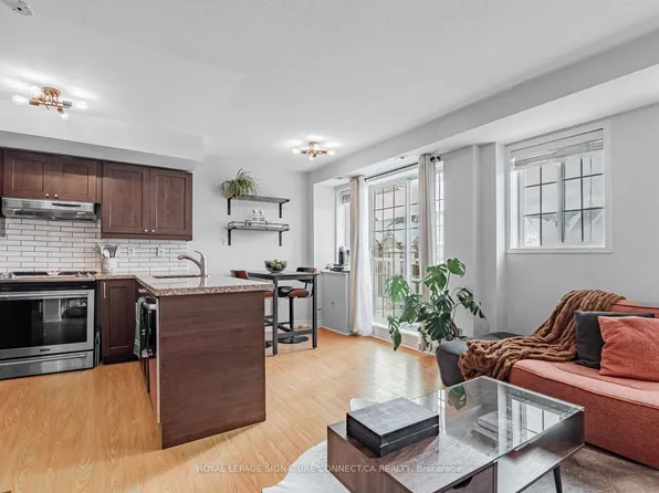 110 Cornell Park Ave Unit C208, Markham, ON L6B 1B6