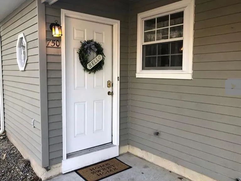 750 E Fishers Creek Rd — Photo 12