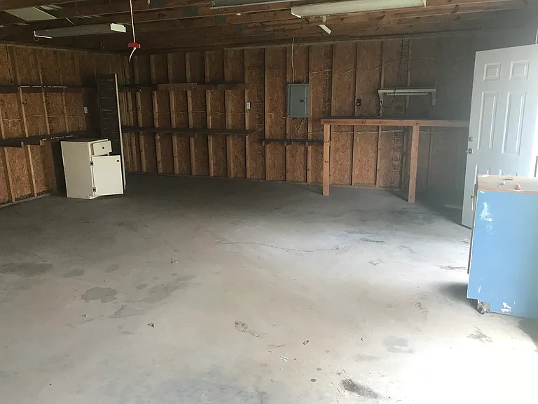 51 Pelham Hts — Photo 11