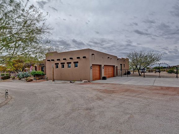 3 car garage