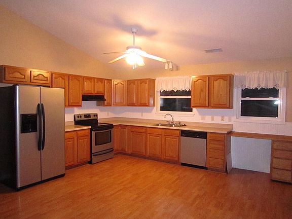 Kitchen with stainless 