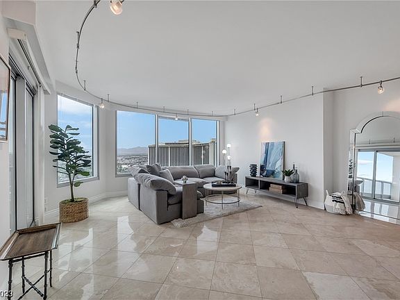 4th image of 322 Karen Ave Unit 2502