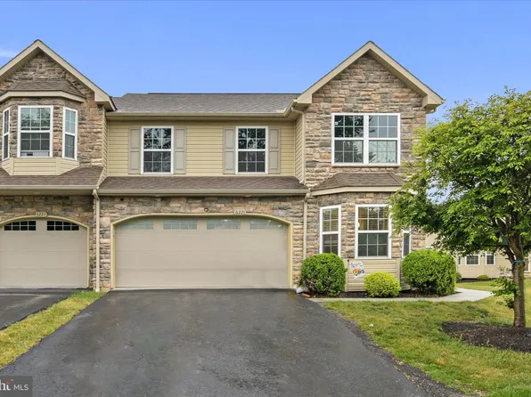 6221 Autumn View Dr, Harrisburg, PA 17112