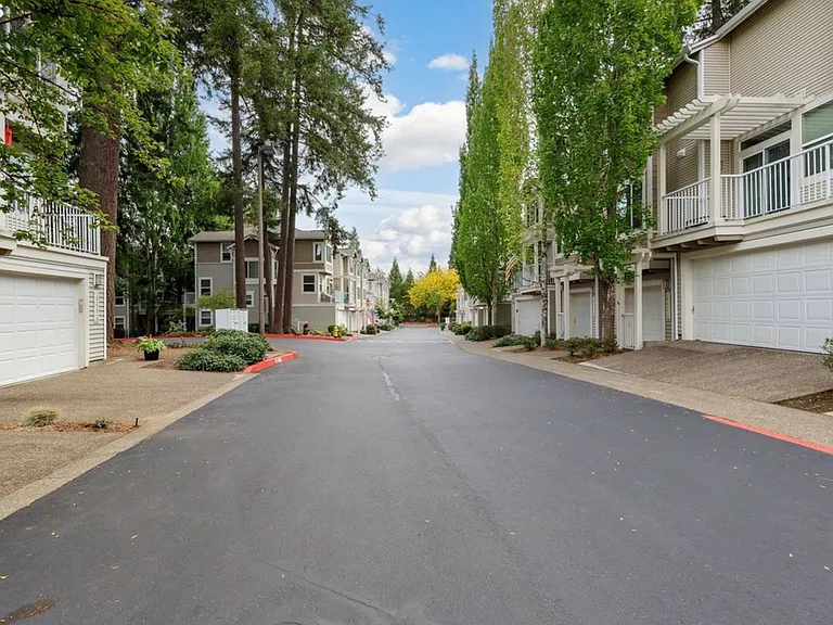 14170 SW Barrows Rd #3 — Photo 25