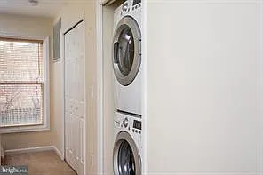 524 Saint Mary St #1 — Photo 9