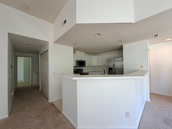 3rd image of 2078 Newport Way NW #10-3
