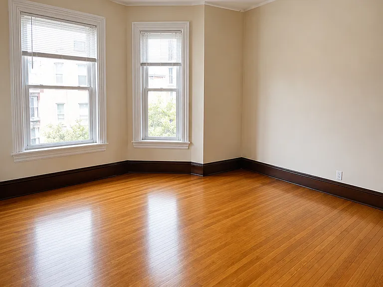 305 Beacon St #3 — Photo 2