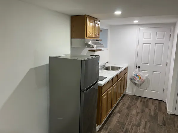 11 Casper Court image 2 of 4