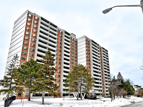 100 Prudential Dr #609, Toronto, ON M1P 4V4