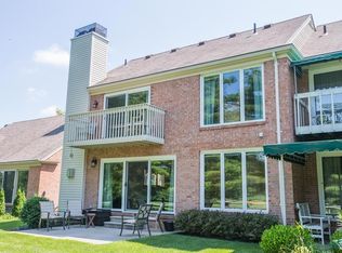 29169 Bates Rd, Perrysburg, OH 43551