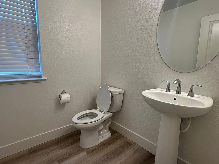 2918 Turner Ave — Photo 49