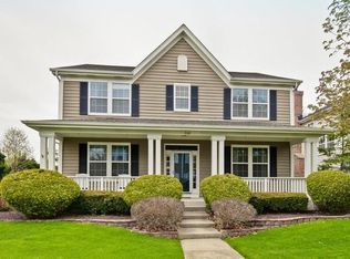 260 E Ranney Ave, Vernon Hills, IL 60061