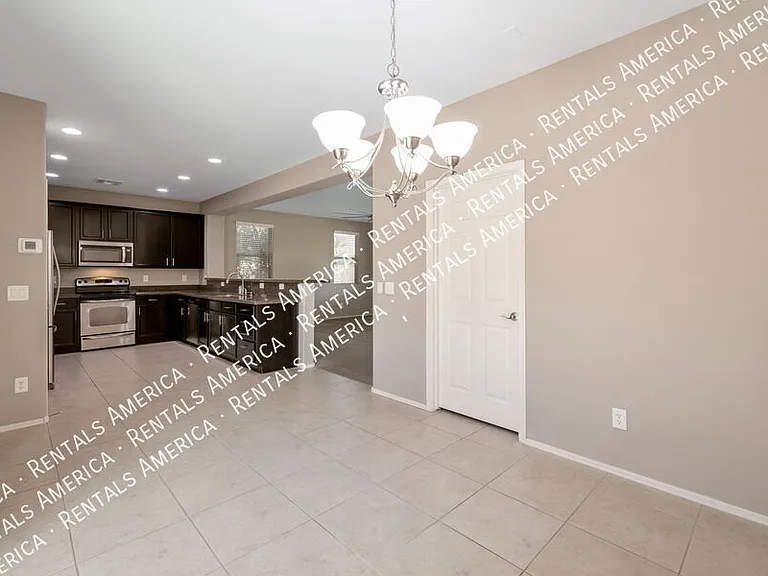 21442 E Saddle Ct — Photo 9