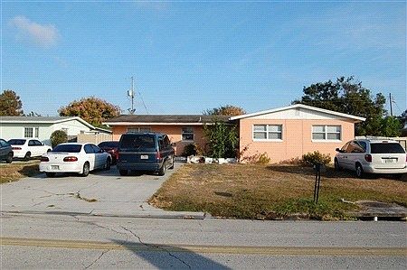 1st image of 1201 Evangeline Ave