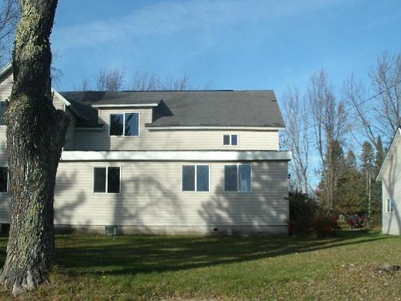 2nd image of 274 Railroad St