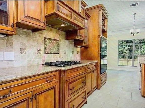 4th image of 5268 Dalewood Dr