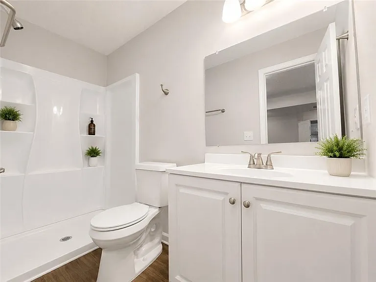 774 South Ave — Photo 14