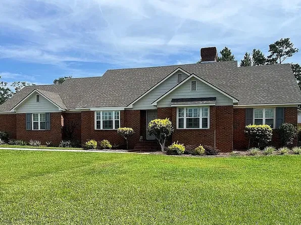 2604 Pebblewood Dr, Valdosta, GA 31602