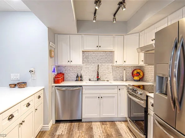 928 Falconhead Ln Unit 102, Las Vegas, NV 89128