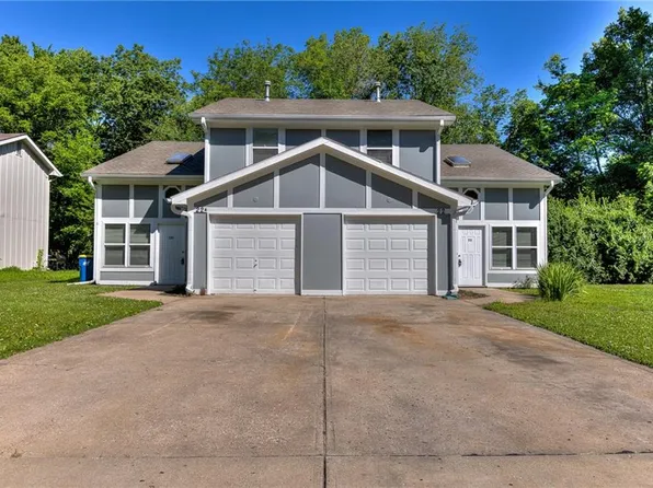 22-22A Cherry St, Liberty, MO 64068