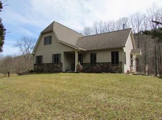 1414 Steam Hollow Rd, Hallstead, PA 18822