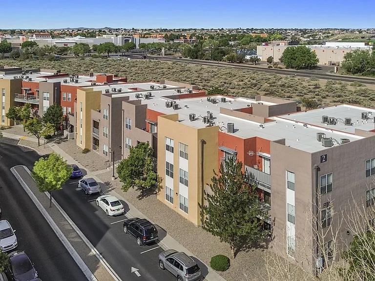 La Cantera Senior Apartments — Photo 23