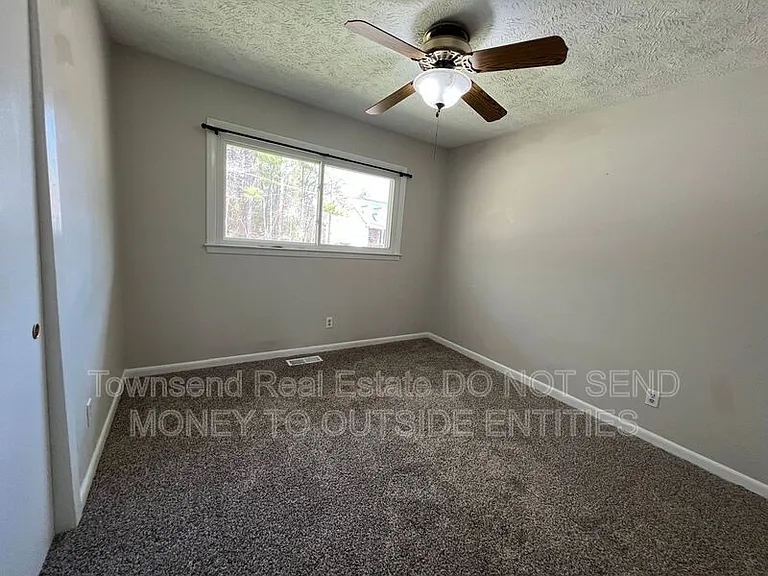 1905 McPherson Ave — Photo 8