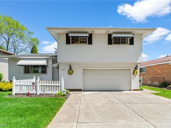 7021 Tobik Trl, Parma Heights, OH 44130