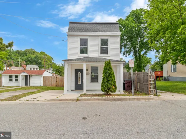 5400 Dole St, Capitol Heights, MD 20743