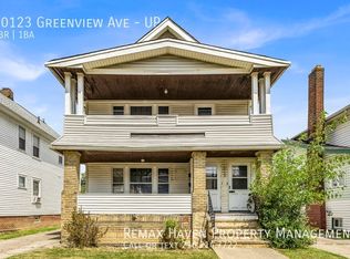 10123 Greenview Ave, Garfield Heights, OH 44125