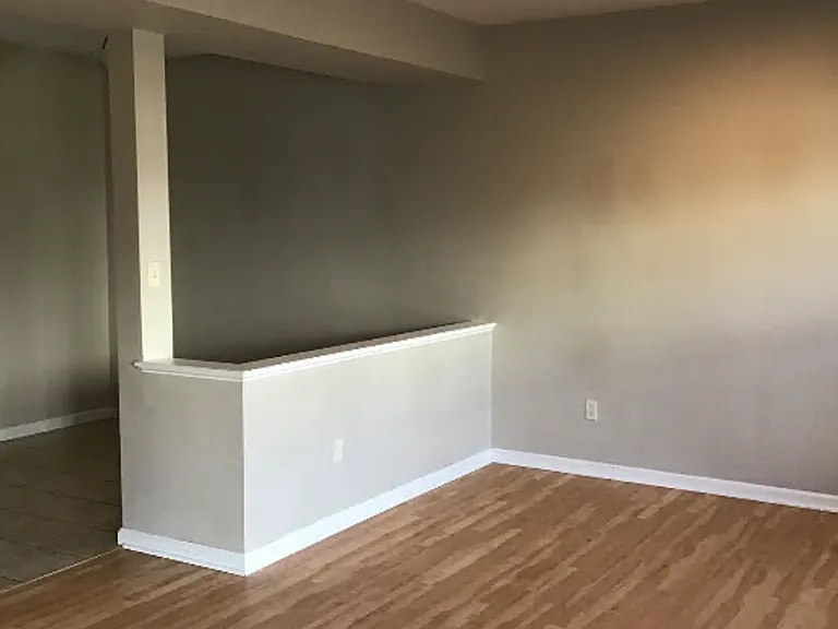 228 Meriweather Dr — Photo 8