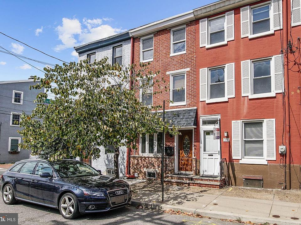 1st image of 15 W Wildey St