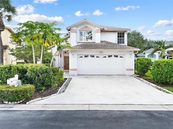 376 Hammocks Trl, Greenacres, FL 33413