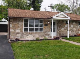 2614 Laurel Dr, Bristol, PA