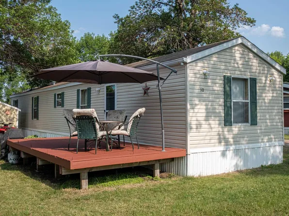 6790 Smith Trl #10, Wentworth, SD 57075