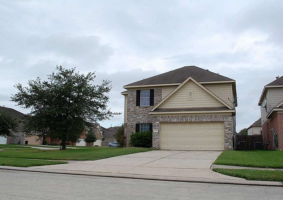 2nd image of 22503 High Point Pines Dr