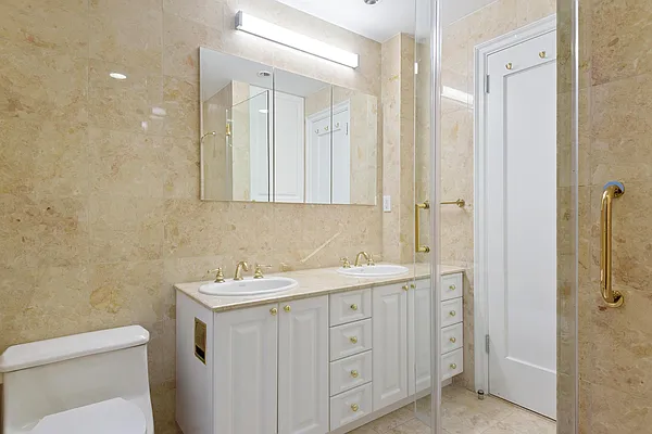 Rented by Rudin Management Company, Inc. | media 21