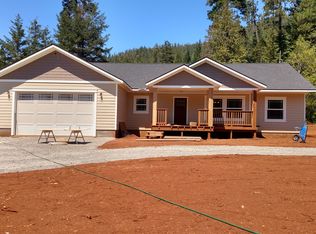 125 Red Cedar Trail, gasquet, CA 95543