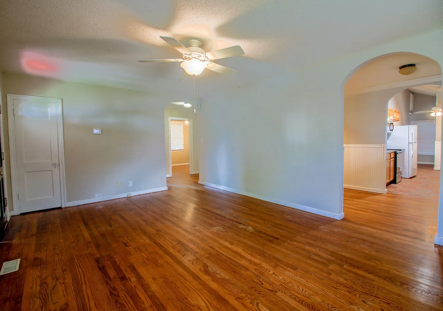 Midtown Brick home — Photo 4