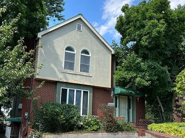 19 Pershing Ave, Yonkers, NY 10705