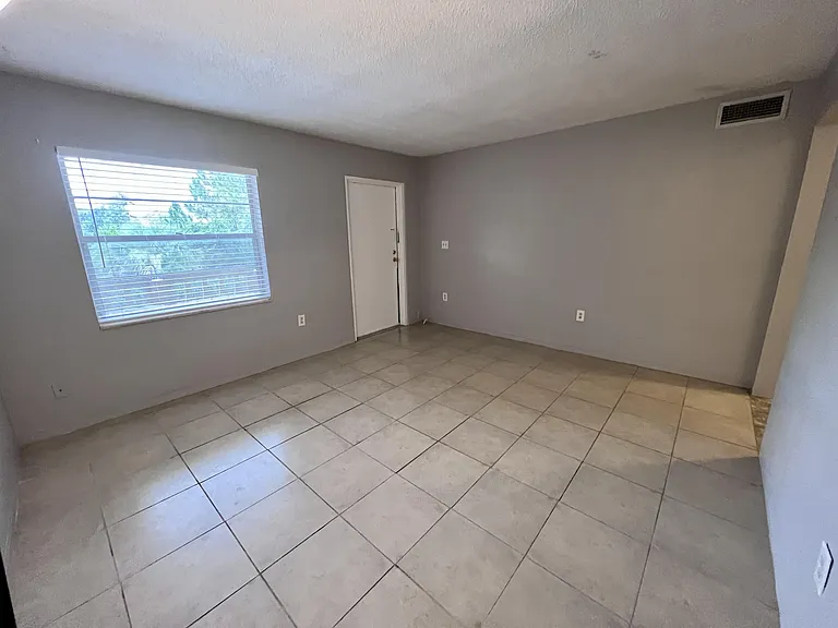 311 Francis Dr #2 — Photo 59