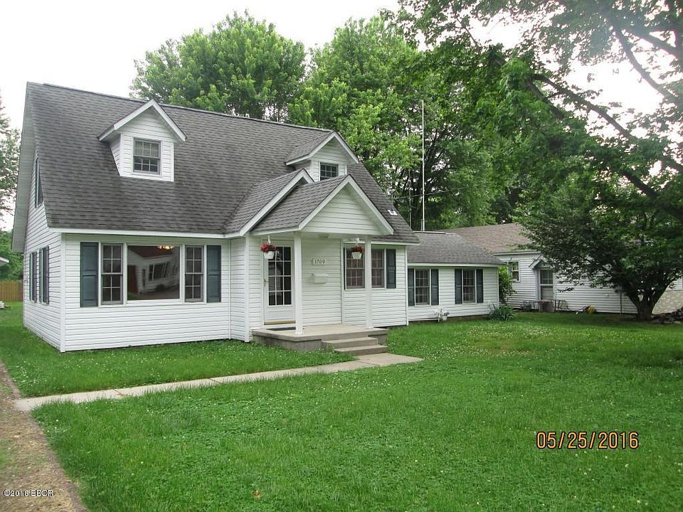 1st image of 1709 W Maplewood St