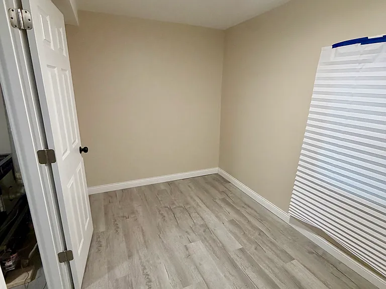 2604 Schrage Ave #1 — Photo 6