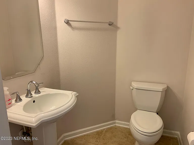 3863 Chasing Falls Rd — Photo 13