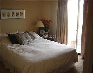 2nd image of 4005 Morning Peace St