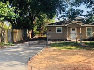 407 W Marlin St, Willis, TX 77378