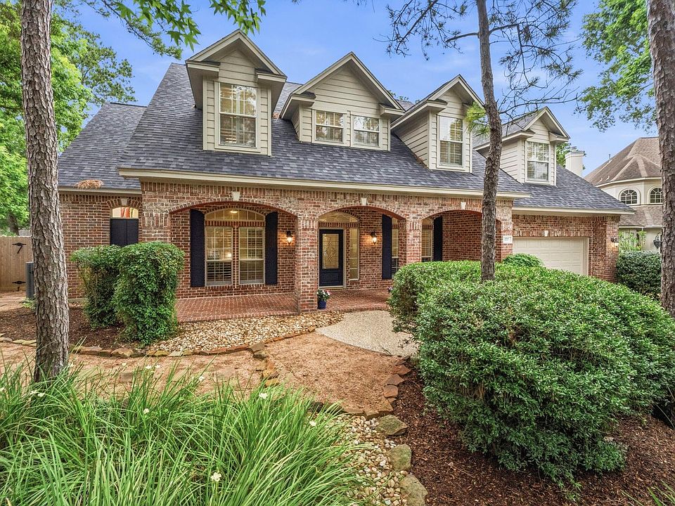 1st image of 130 E Fairbranch Cir