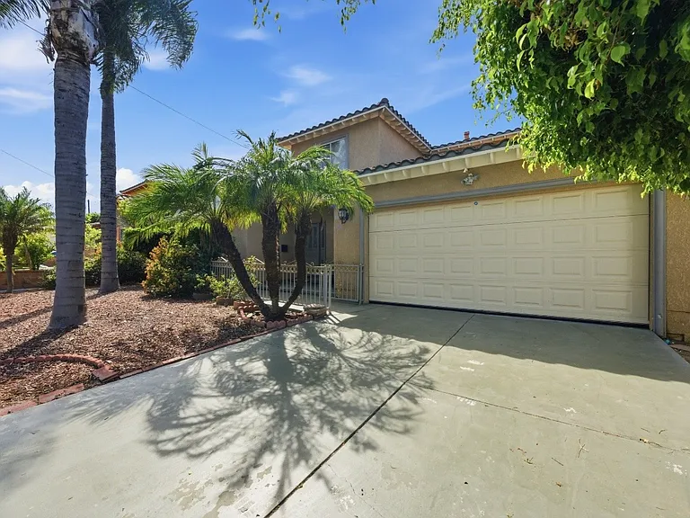 25961 Eshelman Ave — Photo 8