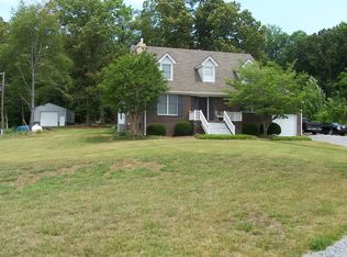 310 Tim Henderson Ln, Benton, KY 42025