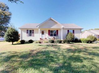 313 Parker Rd, Portland, TN 37148